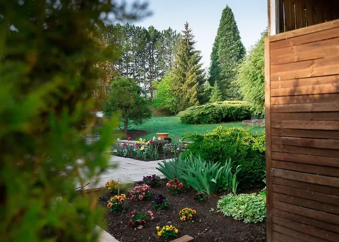 Les Jardins De Qiara *